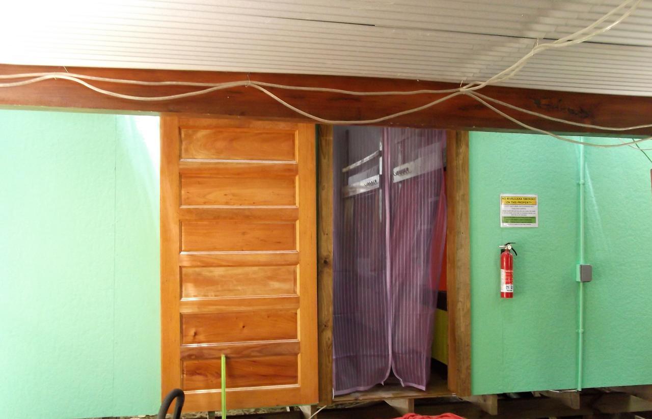 The Funky Dodo Backpackers Hostel Hopkins Ngoại thất bức ảnh